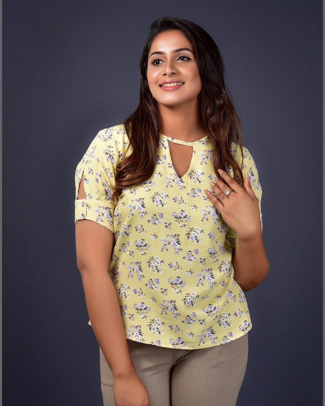 Casual Vibes – Exclusive Edition Short Sleeve Formal Blouse